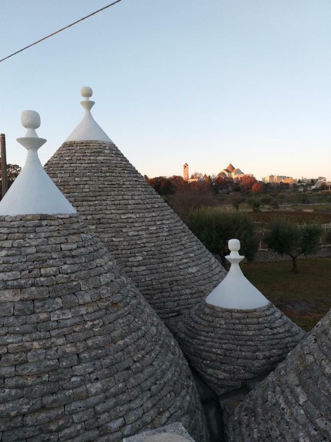 I trulli del fattore Locorotondo Esterno foto